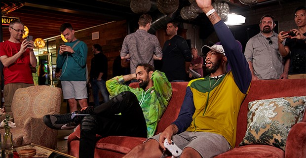 Basketball Superstar Anthony Davis Unveils the Xbox One X NBA 2K20 Special Edition Bundle