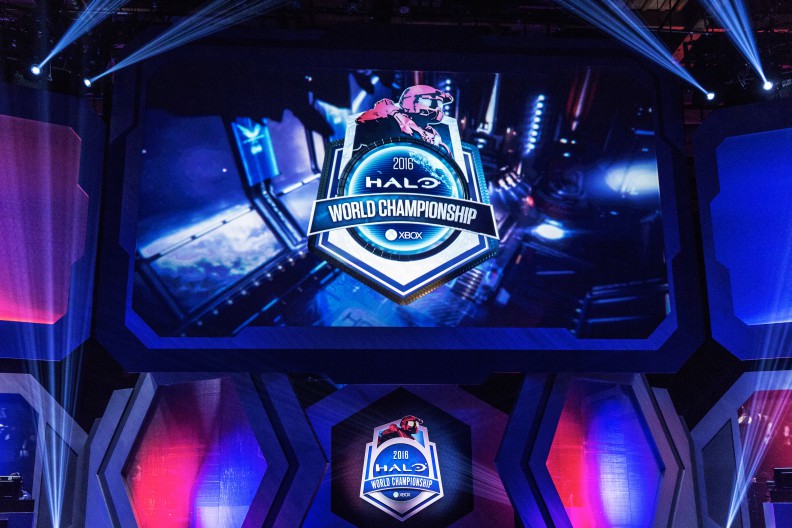 Halo World Championship 2016 Mainstage