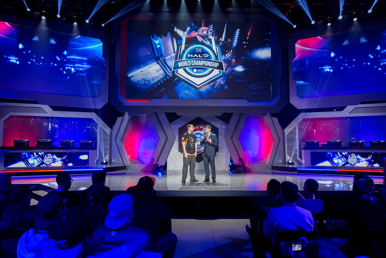 Halo World Championship 2016 Day Two